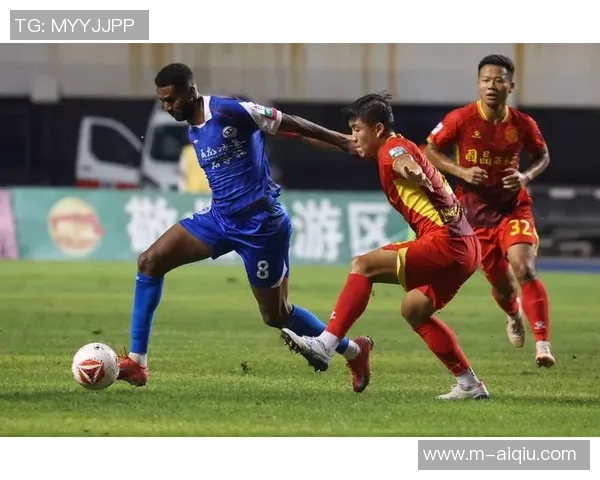 足球队的组成人数及其在比赛中的重要性分析